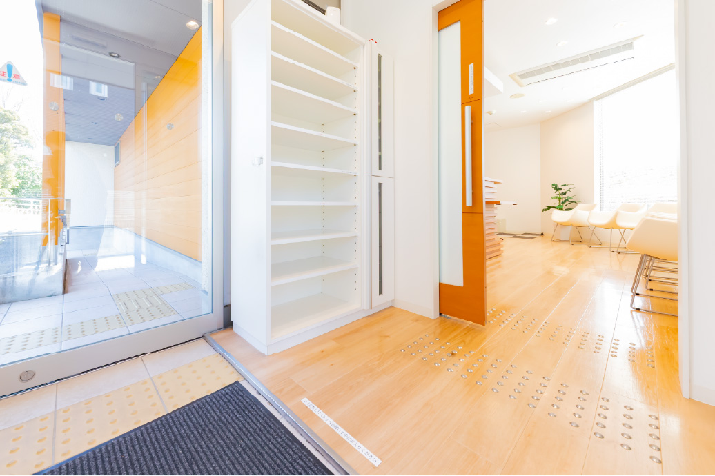 誰でも気軽に来られるように、バリアフリーの院内づくり